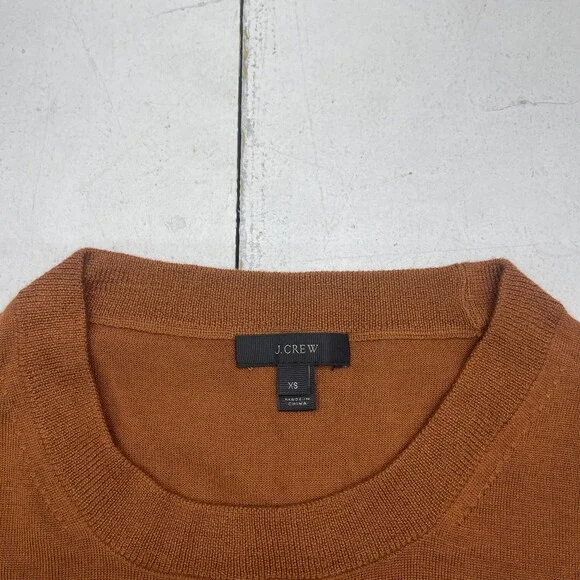 J Crew Sweater Womens Extra Small Brown 100% Merino Wool Crewneck Pullover - Picture 2 of 7